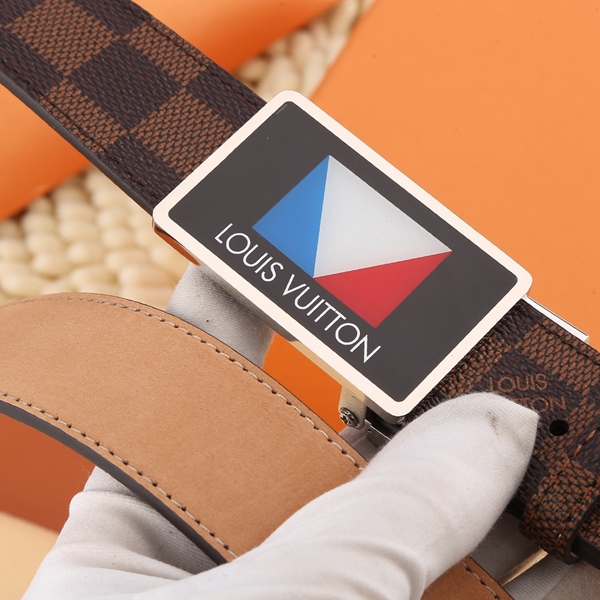 激安ルイヴィトンベルト背面デザイン